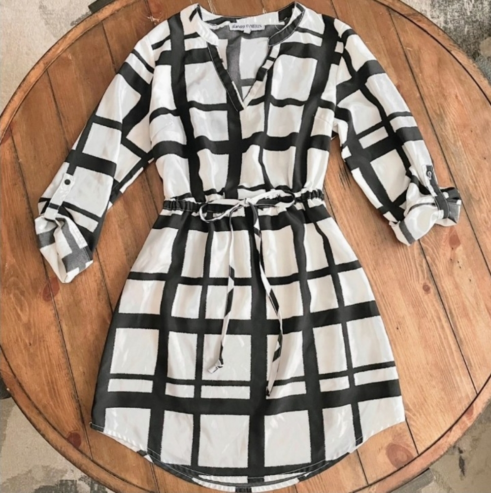 Almost Famous Dress - Picture 2 of 2